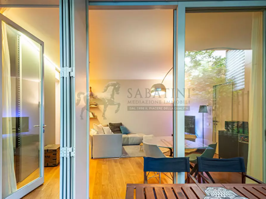 Immagine 3 di Appartamento in vendita  in Viale Monte Grappa 16 a Milano