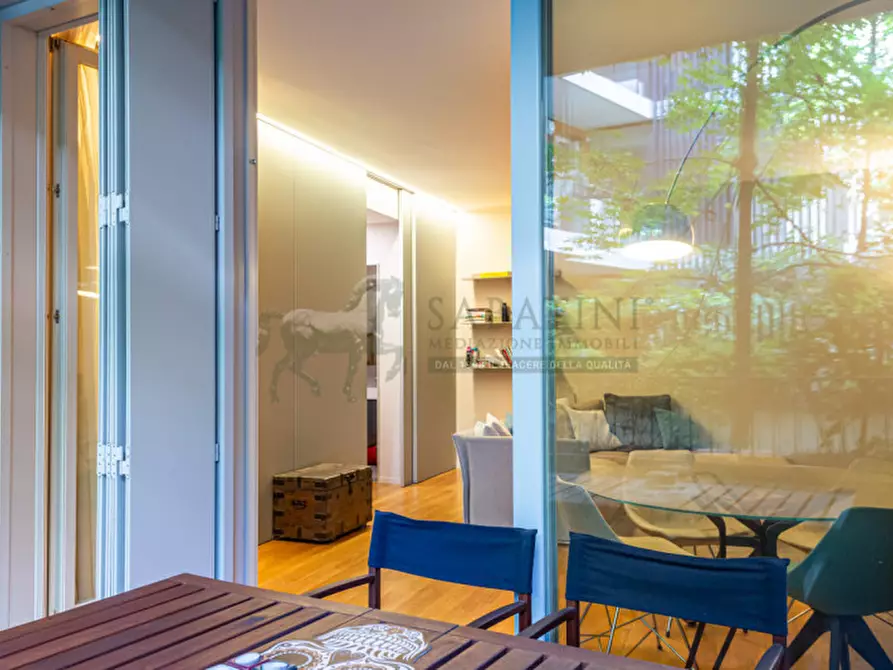 Immagine 4 di Appartamento in vendita  in Viale Monte Grappa 16 a Milano