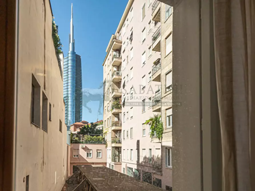 Immagine 25 di Appartamento in vendita  in Viale Monte Grappa 16 a Milano