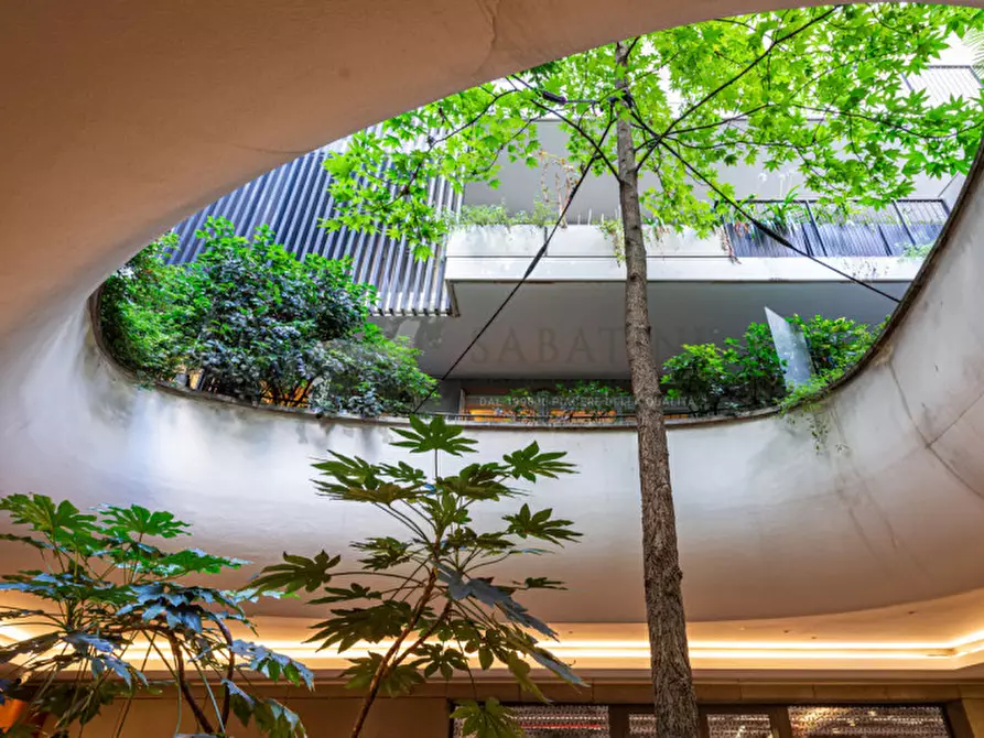 Immagine 33 di Appartamento in vendita  in Viale Monte Grappa 16 a Milano