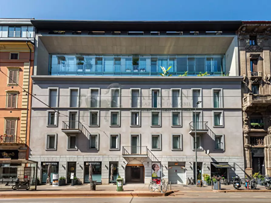 Immagine 45 di Appartamento in vendita  in Viale Monte Grappa 16 a Milano