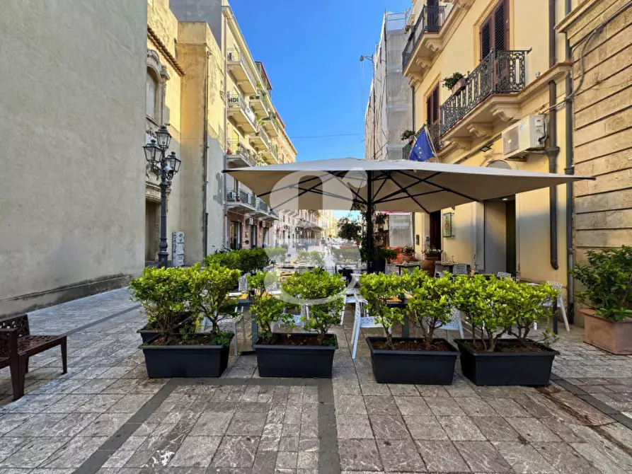 Immagine 2 di Attività commerciale in vendita  in Via Giacomo Medici,N°75 a Milazzo