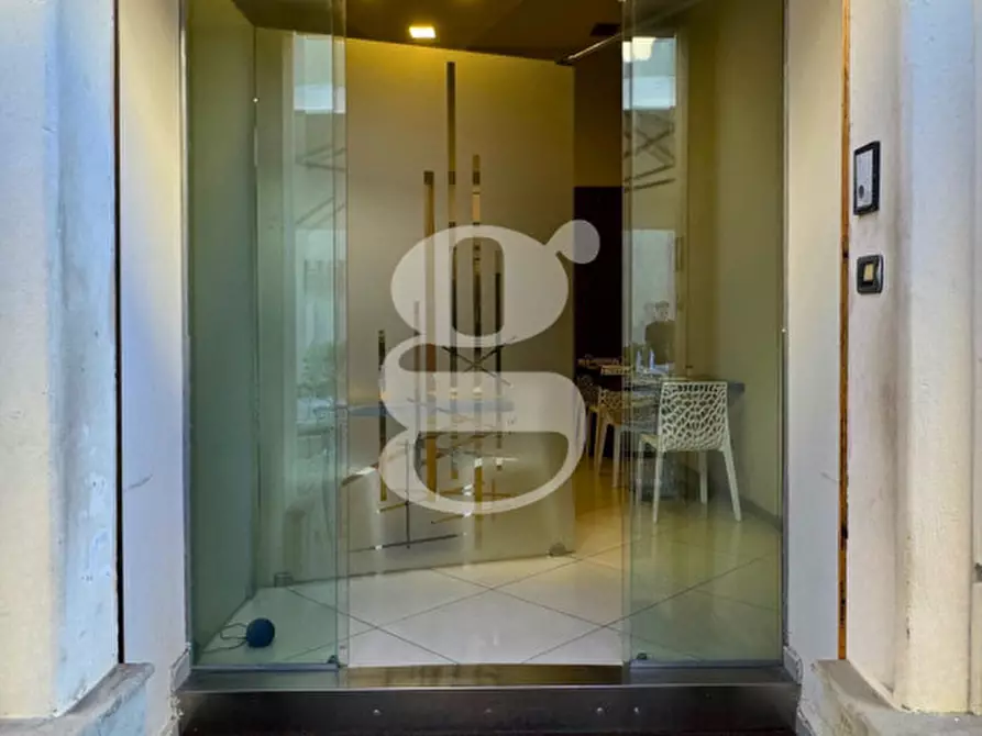 Immagine 6 di Attività commerciale in vendita  in Via Giacomo Medici,N°75 a Milazzo