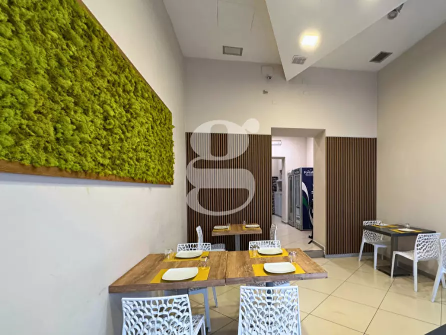 Immagine 14 di Attività commerciale in vendita  in Via Giacomo Medici,N°75 a Milazzo