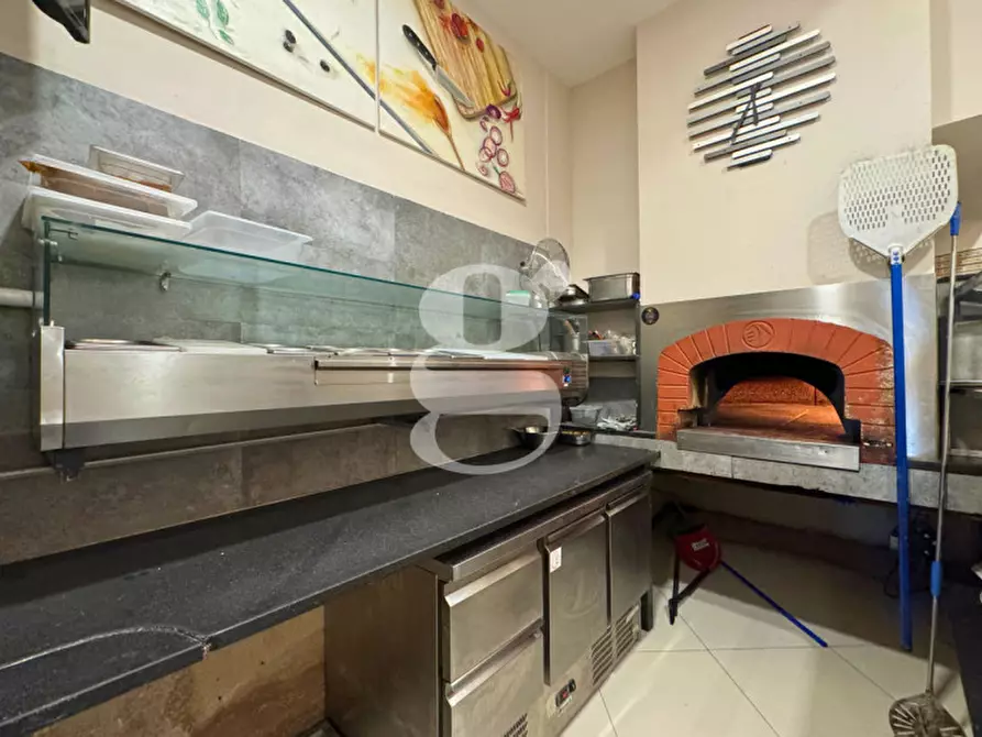 Immagine 21 di Attività commerciale in vendita  in Via Giacomo Medici,N°75 a Milazzo