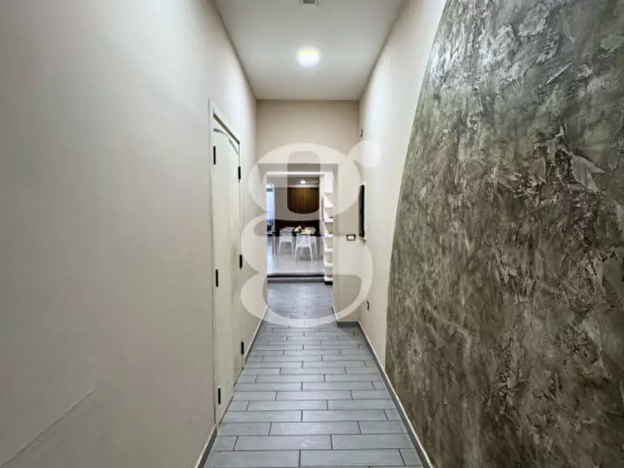 Immagine 30 di Attività commerciale in vendita  in Via Giacomo Medici,N°75 a Milazzo