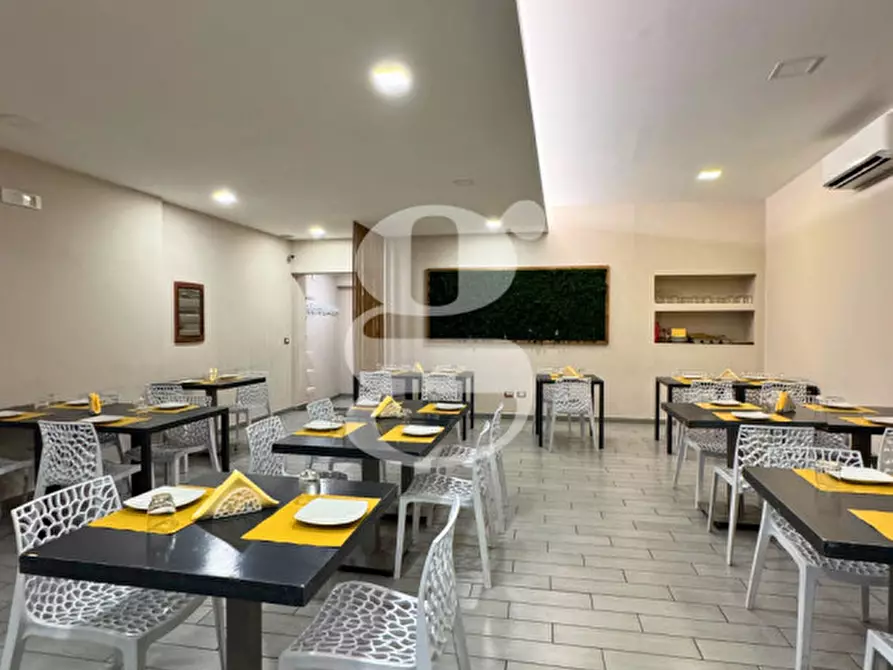 Immagine 47 di Attività commerciale in vendita  in Via Giacomo Medici,N°75 a Milazzo