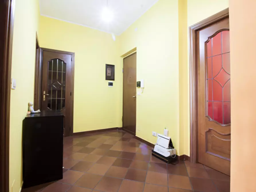 Immagine 11 di Appartamento in vendita  in Via Nizza 356 bis a Torino