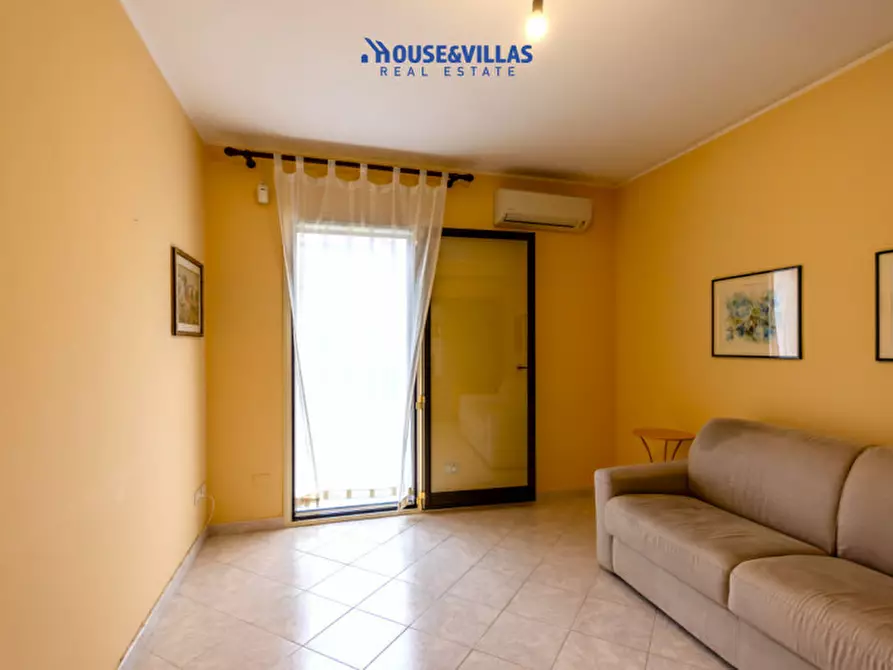 Immagine 19 di Appartamento in vendita  in Via Gian Domenico Romagnosi a Noto