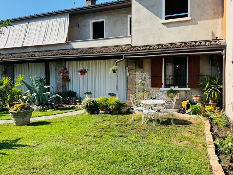 Immagine 9 di Appartamento in vendita  a Calvisano