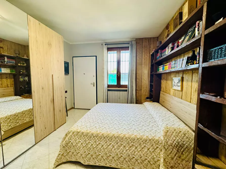 Immagine 31 di Appartamento in vendita  a Calvisano