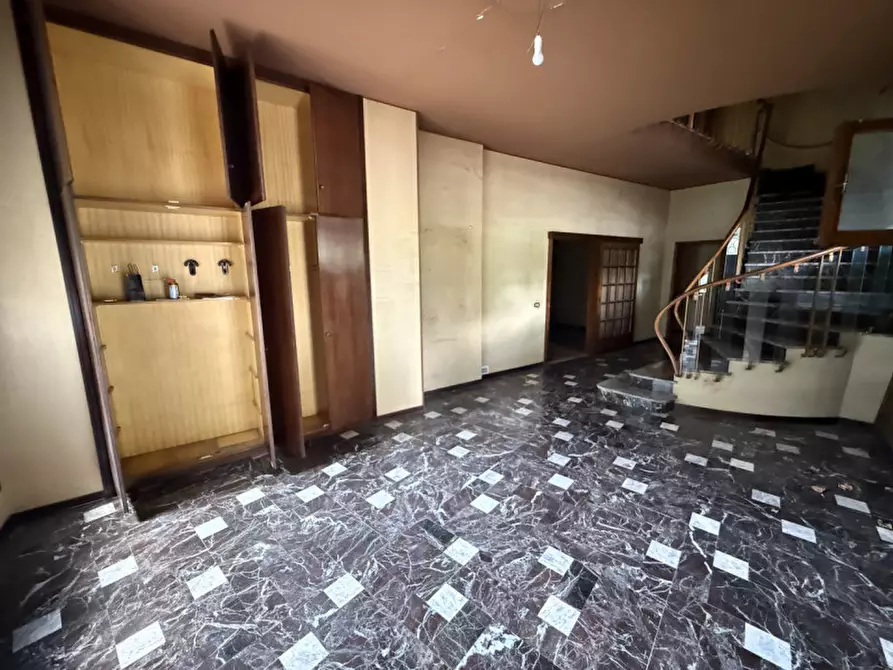 Immagine 8 di Villa in vendita  a Padova