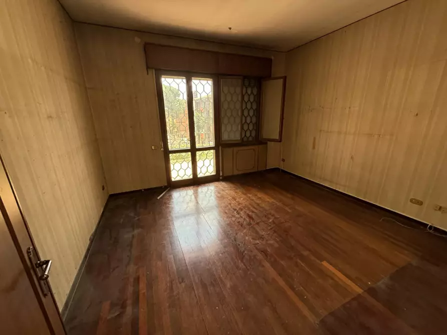 Immagine 14 di Villa in vendita  a Padova