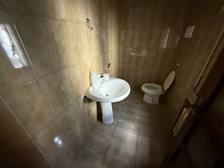 Immagine 21 di Villa in vendita  a Padova