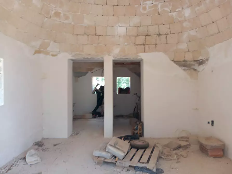 Immagine 9 di Rustico / casale in vendita  in C.da La Chiusa a Ostuni