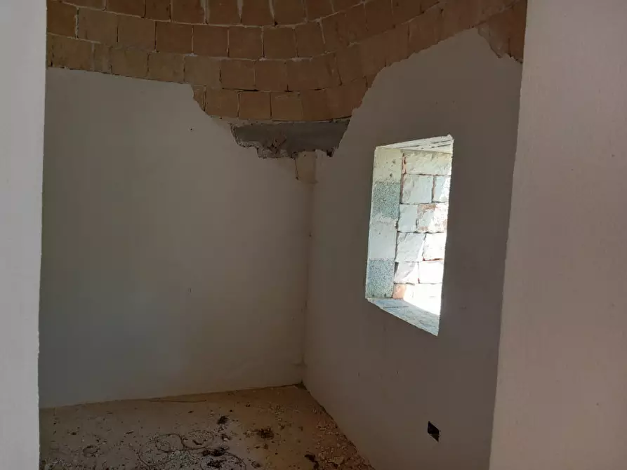 Immagine 14 di Rustico / casale in vendita  in C.da La Chiusa a Ostuni