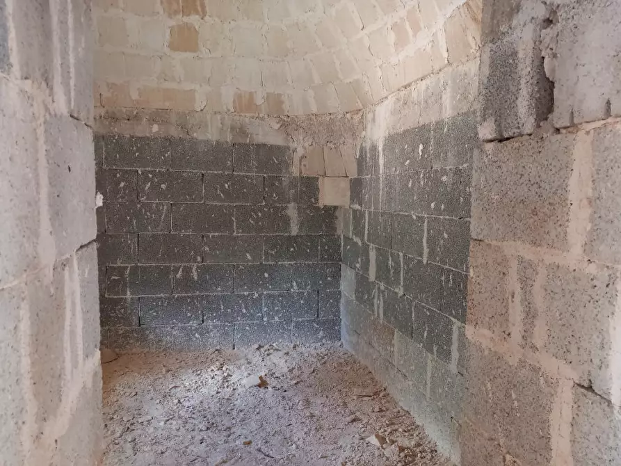 Immagine 41 di Rustico / casale in vendita  in C.da La Chiusa a Ostuni