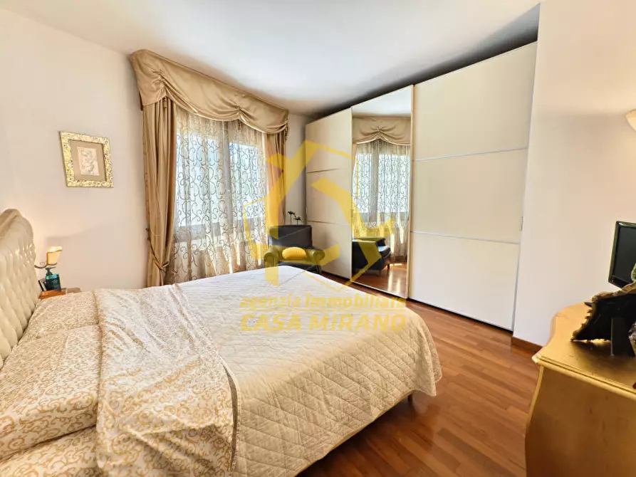 Immagine 8 di Appartamento in vendita  in Via Antonio Diedo a Venezia