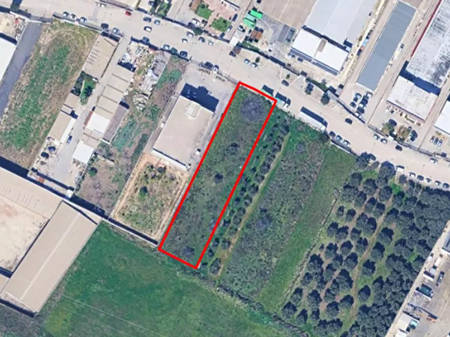 Immagine 1 di Terreno in vendita  in Via Vecchia Madonna dello Sterpeto, 76121 Barletta BT, Italia a Barletta