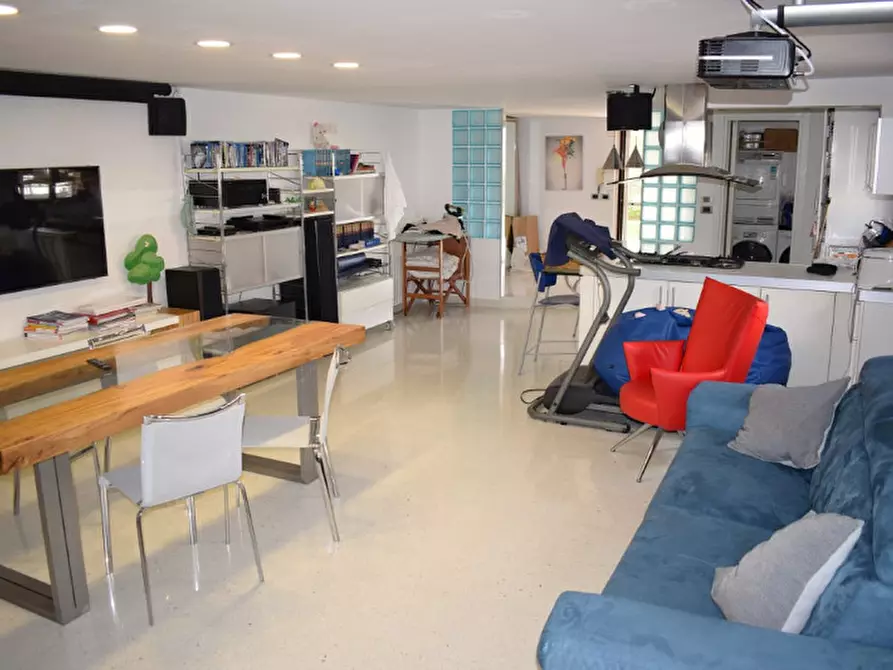 Immagine 22 di Casa bifamiliare in vendita  in Strada Pandolfi a Pescara