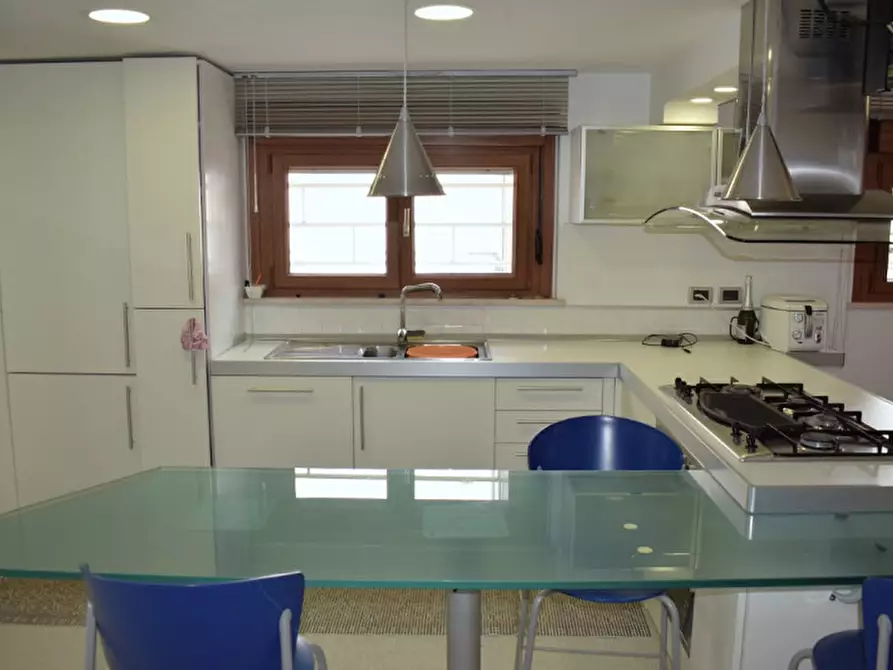 Immagine 24 di Casa bifamiliare in vendita  in Strada Pandolfi a Pescara