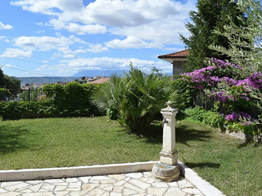 Immagine 28 di Casa bifamiliare in vendita  in Strada Pandolfi a Pescara