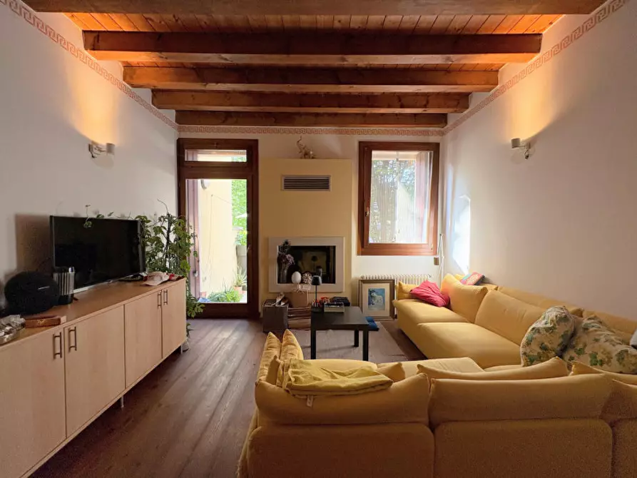 Immagine 1 di Appartamento in vendita  in Via Giuseppe Mazzini 27 a Schio