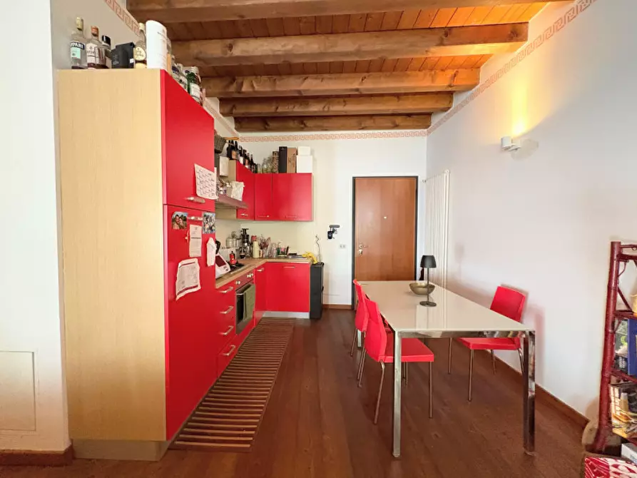 Immagine 6 di Appartamento in vendita  in Via Giuseppe Mazzini 27 a Schio