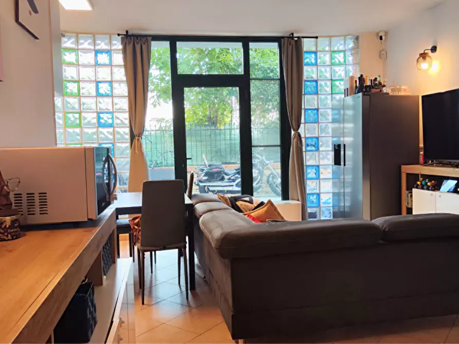 Immagine 4 di Appartamento in vendita  in Strada Traversetolo a Parma