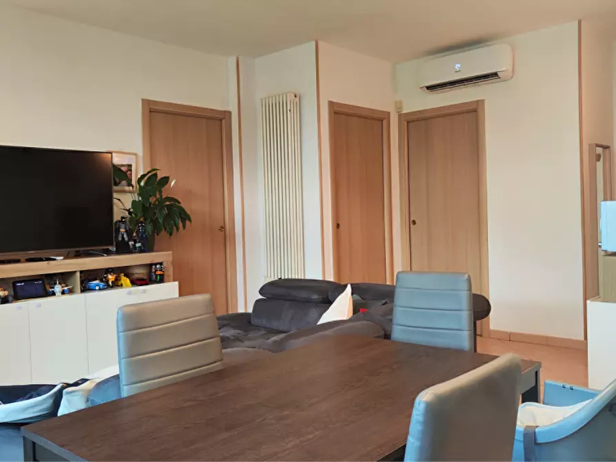 Immagine 8 di Appartamento in vendita  in Strada Traversetolo a Parma