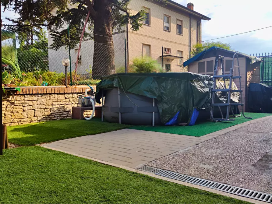 Immagine 9 di Appartamento in vendita  in Strada Traversetolo a Parma