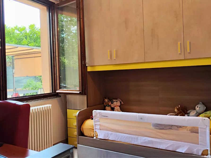 Immagine 24 di Appartamento in vendita  in Strada Traversetolo a Parma