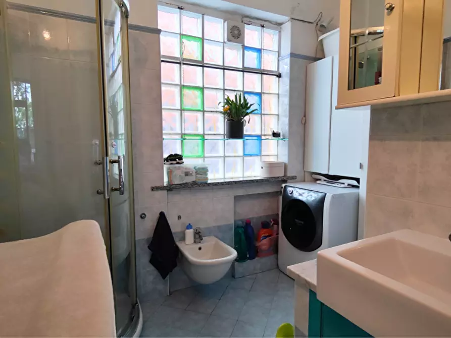 Immagine 29 di Appartamento in vendita  in Strada Traversetolo a Parma