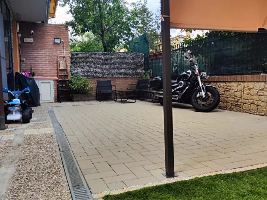 Immagine 30 di Appartamento in vendita  in Strada Traversetolo a Parma