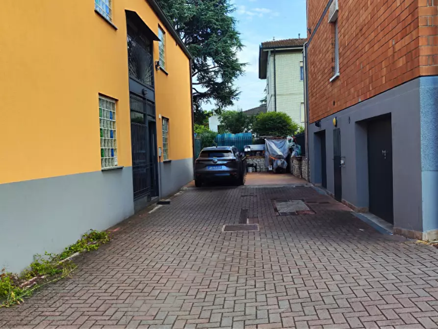 Immagine 40 di Appartamento in vendita  in Strada Traversetolo a Parma