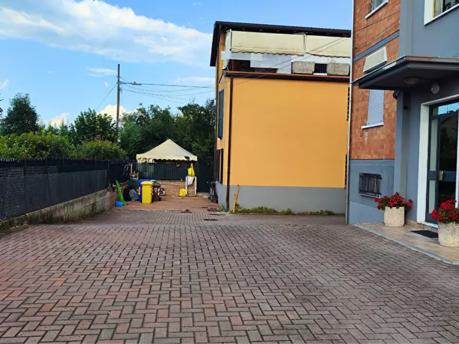 Immagine 16 di Appartamento in vendita  in Strada Traversetolo a Parma