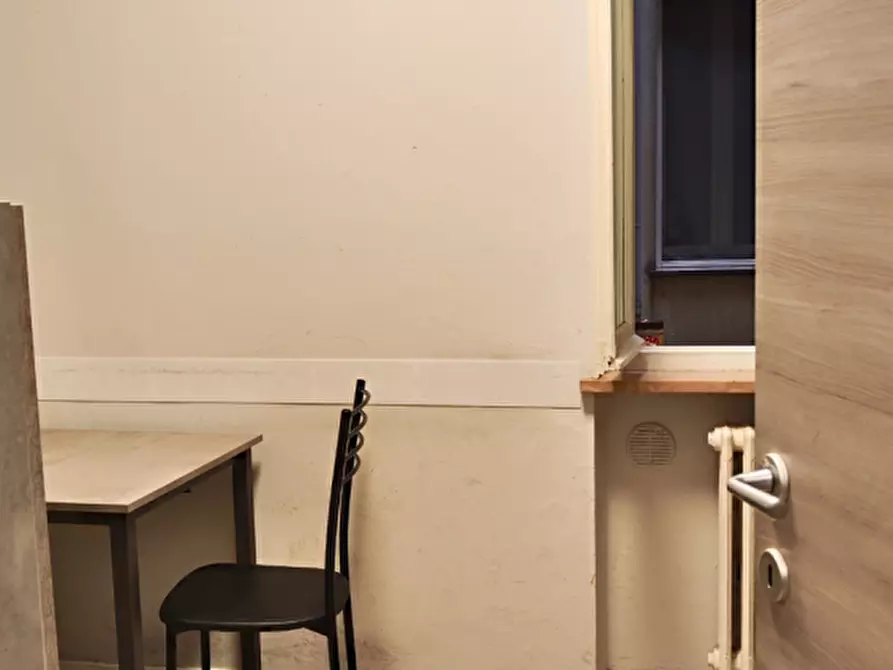 Immagine 6 di Appartamento in vendita  in Via Vincenzo Bellini a Parma