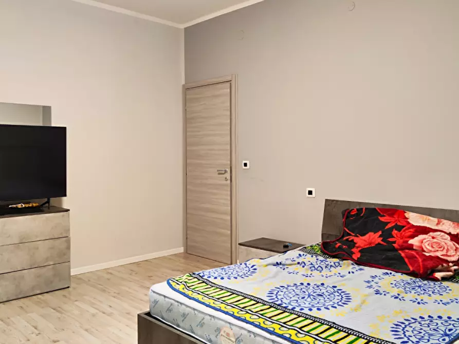 Immagine 21 di Appartamento in vendita  in Via Vincenzo Bellini a Parma