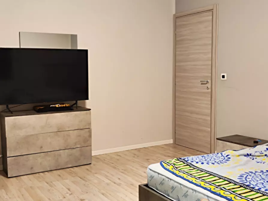 Immagine 22 di Appartamento in vendita  in Via Vincenzo Bellini a Parma