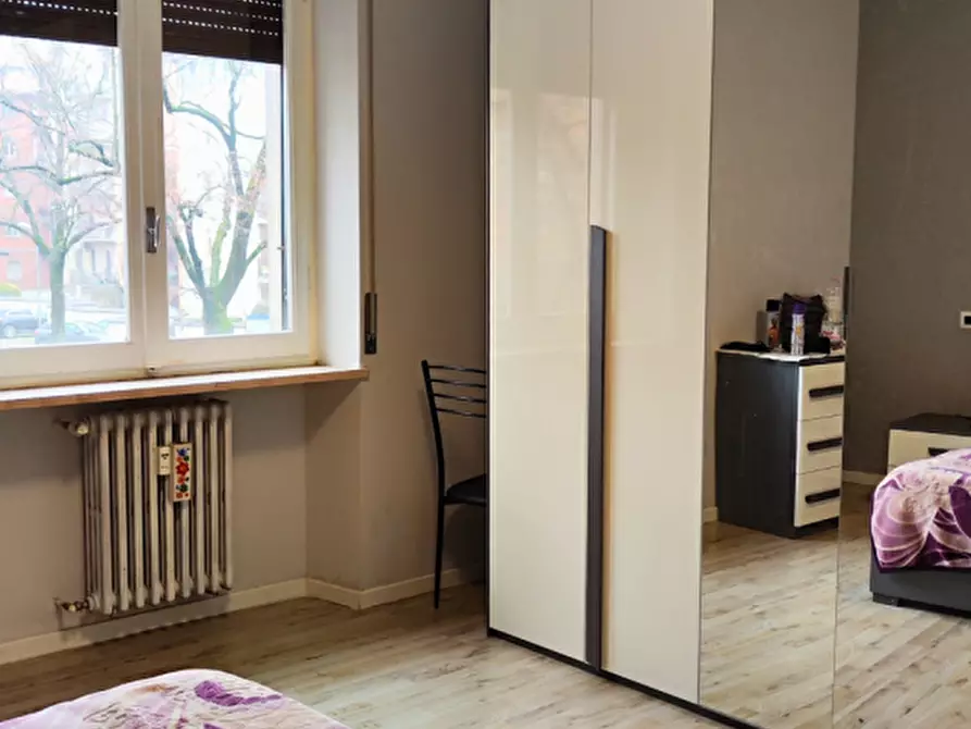 Immagine 28 di Appartamento in vendita  in Via Vincenzo Bellini a Parma