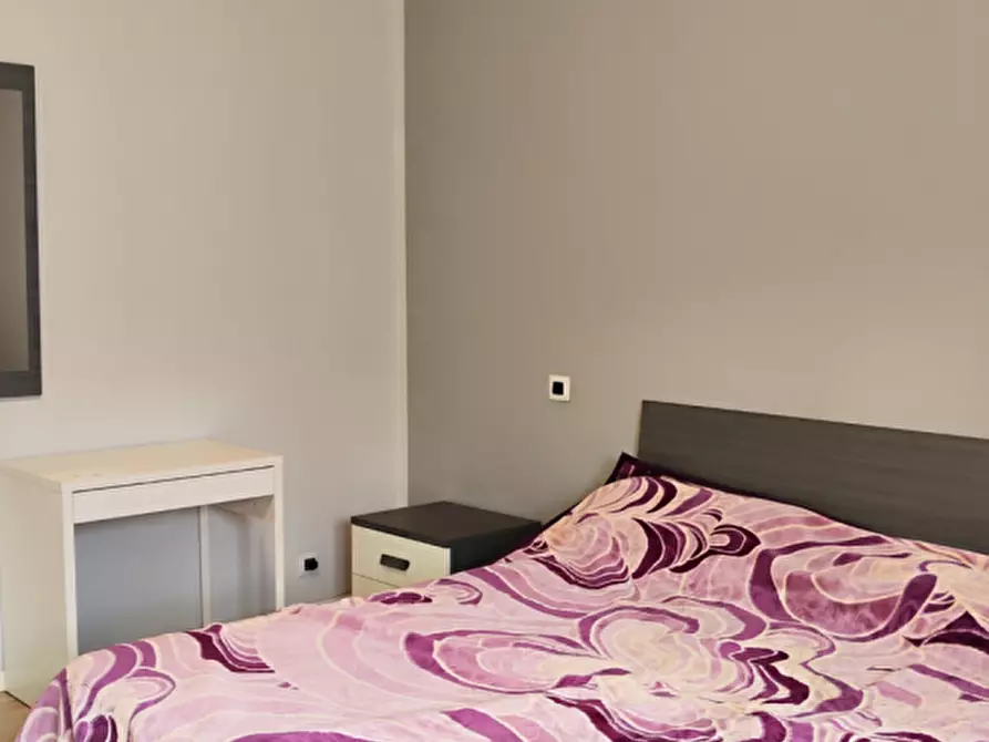 Immagine 32 di Appartamento in vendita  in Via Vincenzo Bellini a Parma