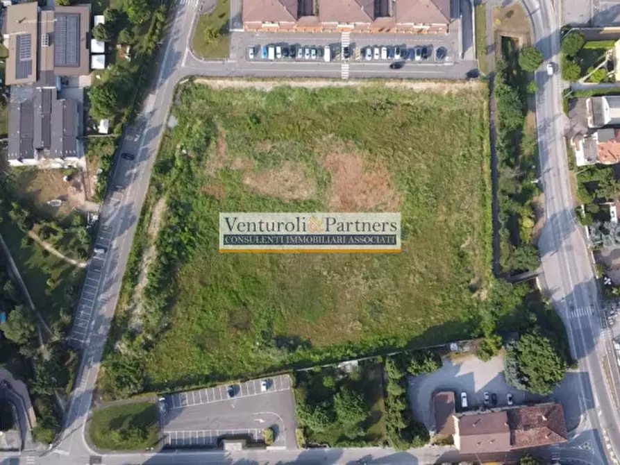 Immagine 3 di Terreno in vendita  in Via Risorgimento a Castenedolo
