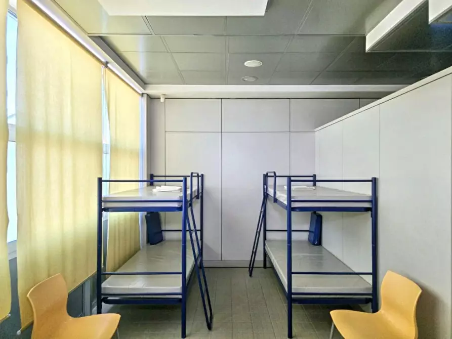 Immagine 9 di Ufficio in vendita  in Via Roma, Torri di Quartesolo VI, Italia a Torri Di Quartesolo