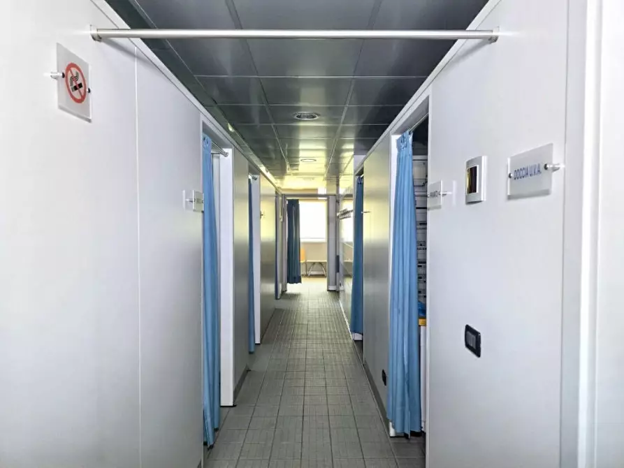Immagine 11 di Ufficio in vendita  in Via Roma, Torri di Quartesolo VI, Italia a Torri Di Quartesolo