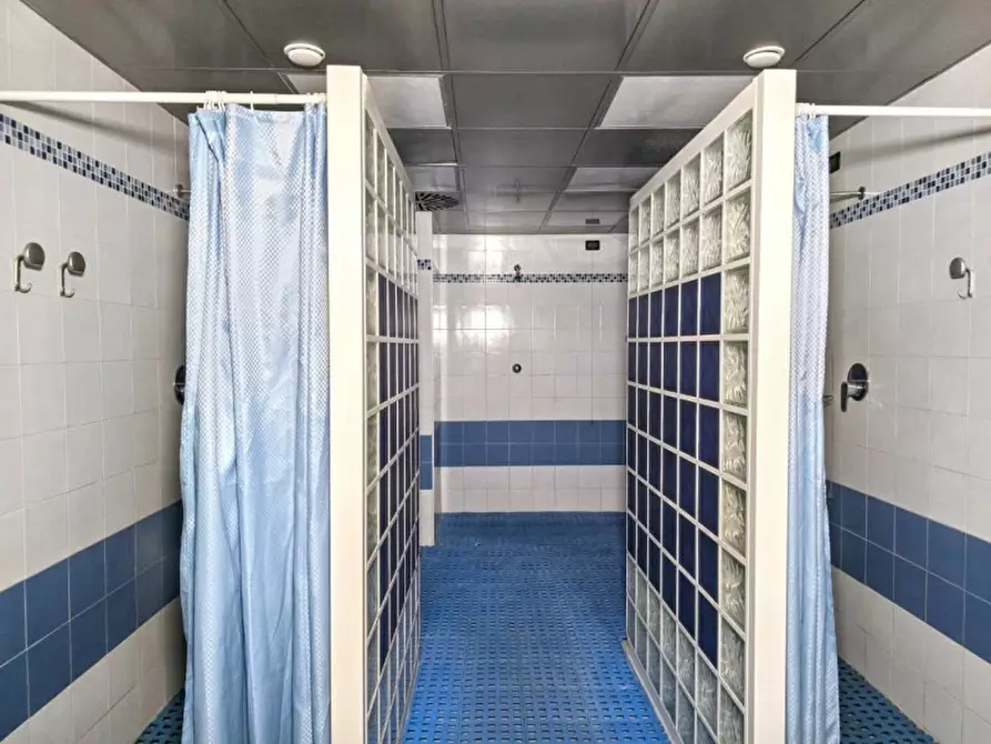 Immagine 12 di Ufficio in vendita  in Via Roma, Torri di Quartesolo VI, Italia a Torri Di Quartesolo