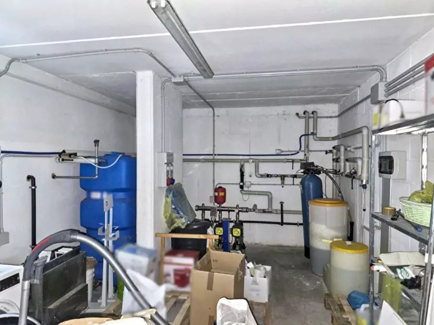 Immagine 19 di Ufficio in vendita  in Via Roma, Torri di Quartesolo VI, Italia a Torri Di Quartesolo