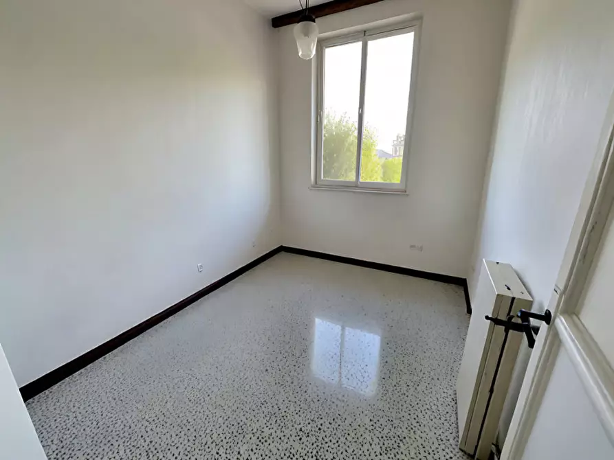 Immagine 10 di Casa indipendente in vendita  in Viale Colli Euganei a Abano Terme