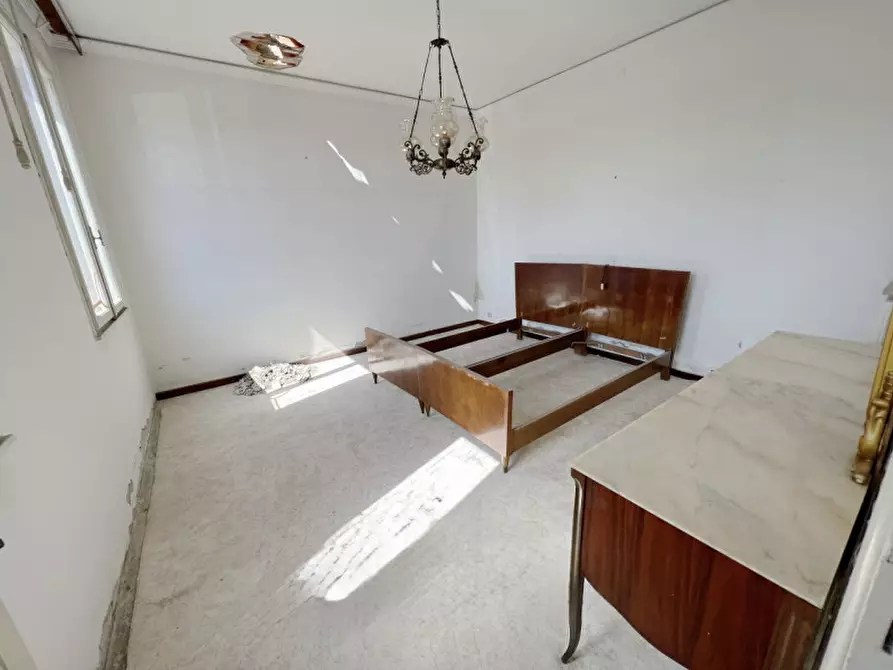 Immagine 17 di Casa indipendente in vendita  in Viale Colli Euganei a Abano Terme