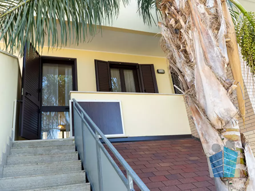 Immagine 1 di Appartamento in vendita  in via Cecco Angiolieri, 20 a Nardo'