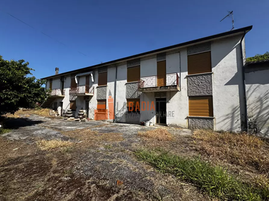 Immagine 1 di Casa indipendente in vendita  in Via Gorghi 416 a Canda